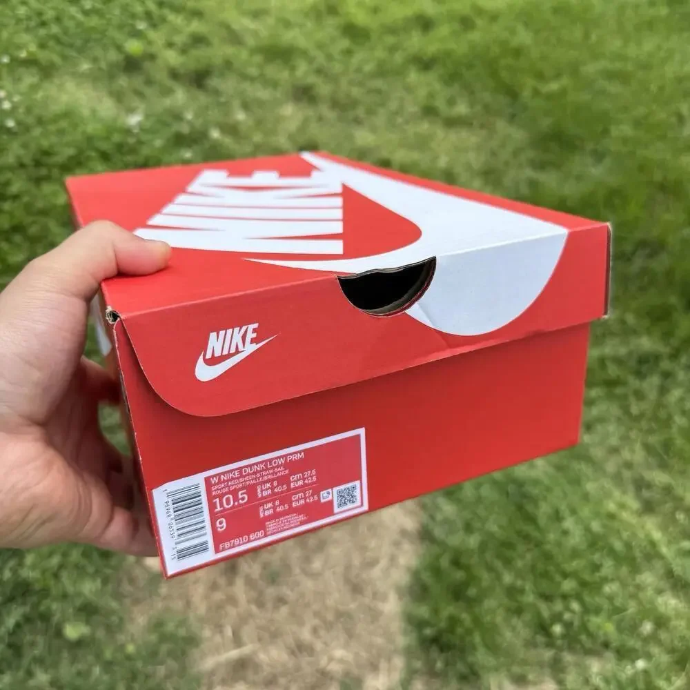 Nike Dunk Premium Low Bacon 10.5 Women / 9 Men